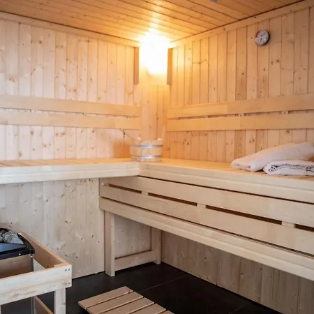 Novo Mesto - Exklusive Wellnesswohnung Am Eltenberg Mit Sauna Und Gym By Interhome Apartmán Emmerich